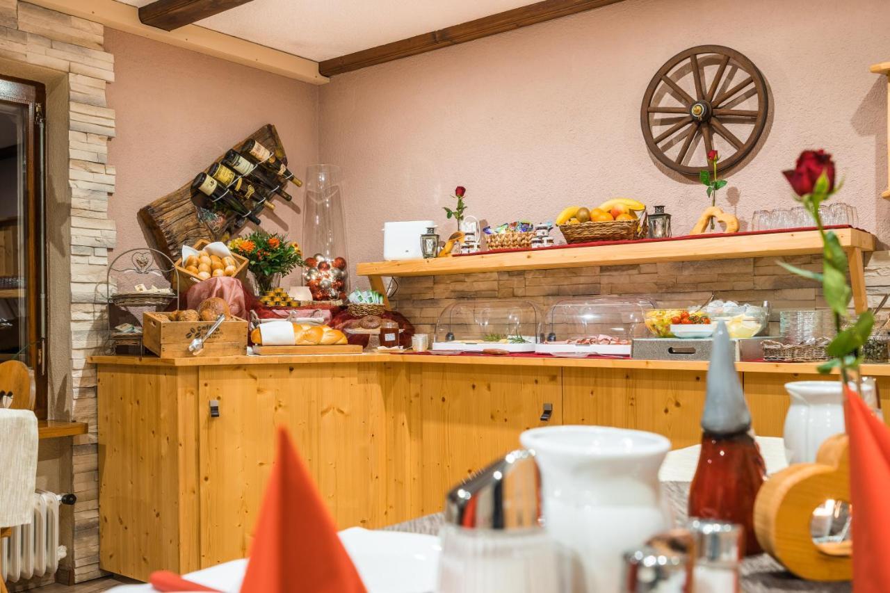Haus Stuettler/Duchscherer Schruns Екстериор снимка
